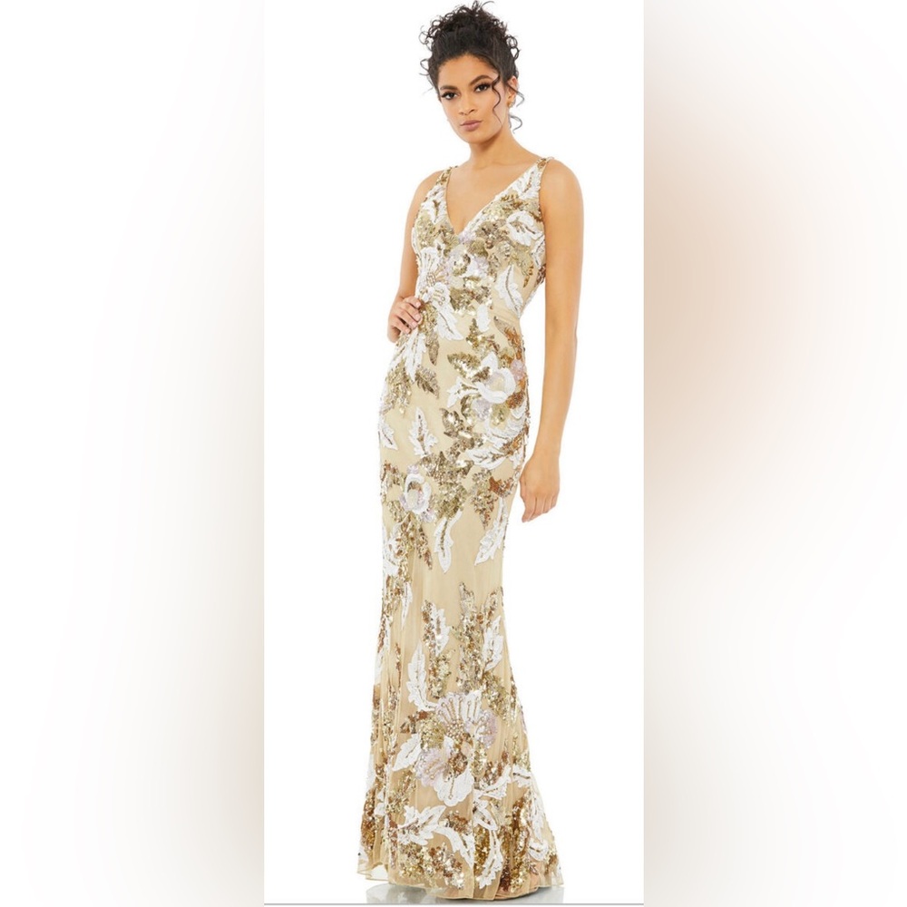 Mac Duggal 5476 V-Neck Embellished Dress  Size 6